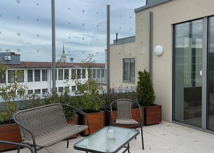 Modern Rooftop - Terrace, Coffee, Wifi *